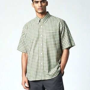 LL Bean Green Gingham Short Sleeve Button Down Shirt Cotton Wrinkle Resistant L